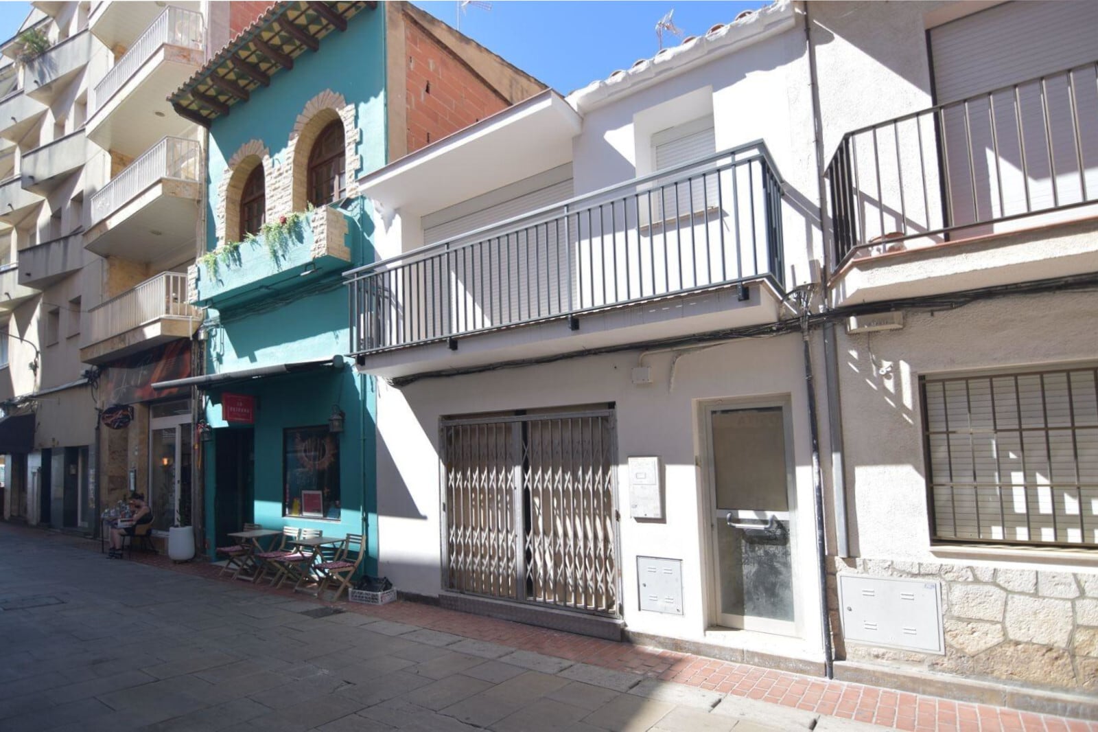 Retail in Calafell, Tarragona to rent Interior Photo- Image 1 of 6