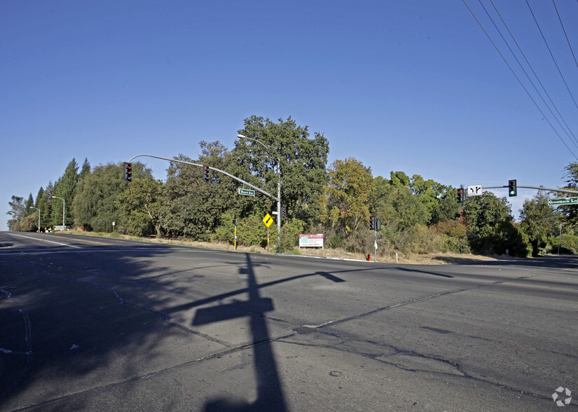 8789 Greenback Ln, Orangevale, CA for sale - Building Photo - Image 1 of 1