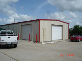 More details for 1775C Dickinson Ave, Dickinson, TX - Industrial for Rent