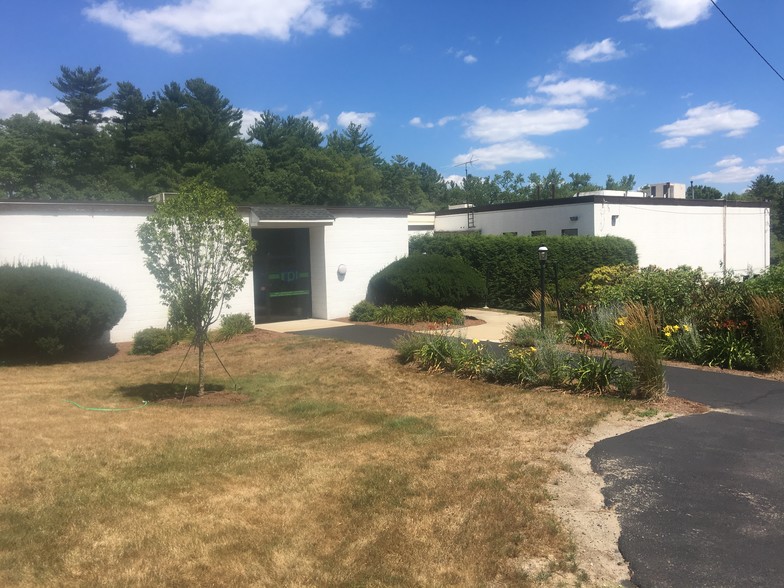 123 Washington St, Holliston, MA for rent - Building Photo - Image 2 of 20