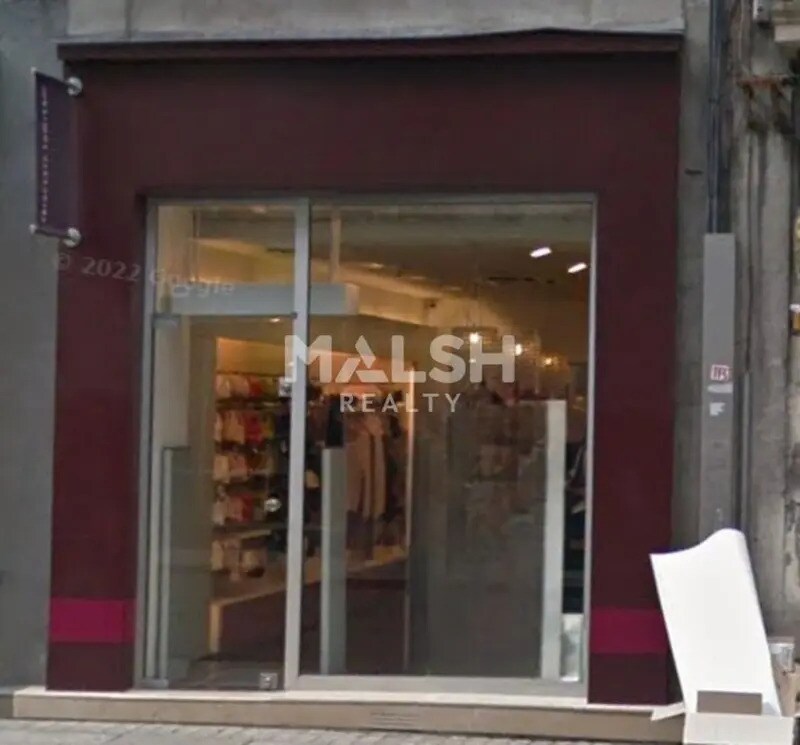 Location Commerce 100 m² - Photo 1