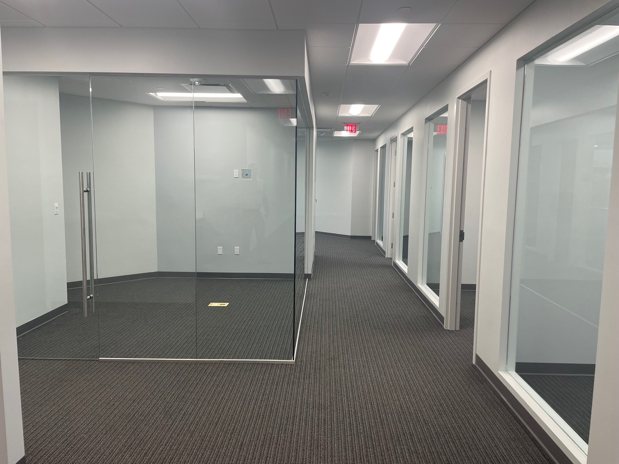 301 E Yamato Rd, Boca Raton, FL to rent Interior Photo- Image 1 of 4