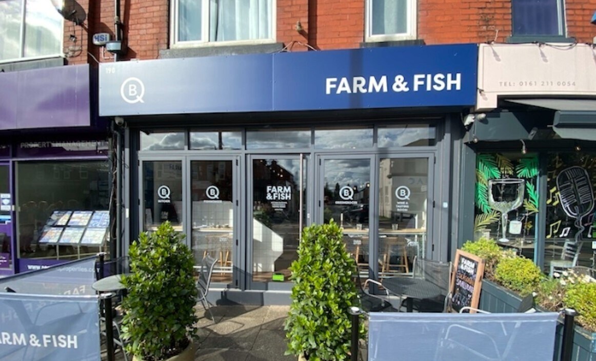 190 Monton Rd, Manchester for sale Primary Photo- Image 1 of 1