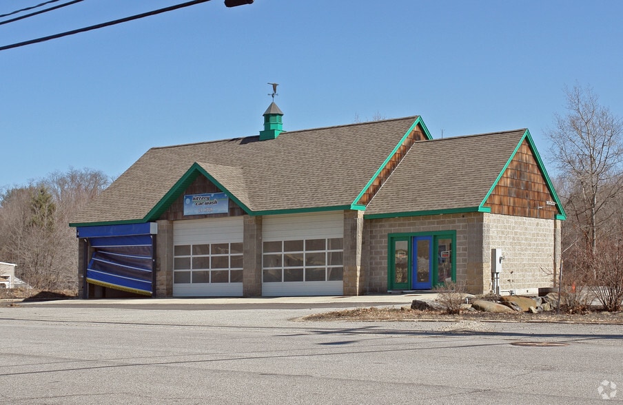 424 US ROUTE 1, Kittery, ME for sale - Primary Photo - Image 1 of 1
