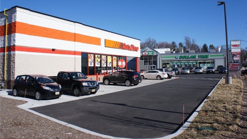 555-557 Main St, Orange, NJ to rent - Building Photo - Image 2 of 2