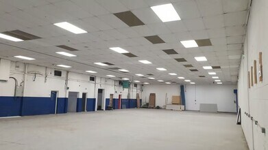 35 Oakesway Business Park, Hartlepool to rent Interior Photo- Image 2 of 7