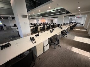 1095 Broken Sound Pky, Boca Raton, FL to rent Interior Photo- Image 2 of 4