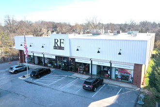 11022 Manchester Rd, Saint Louis, MO for rent Building Photo- Image 1 of 3