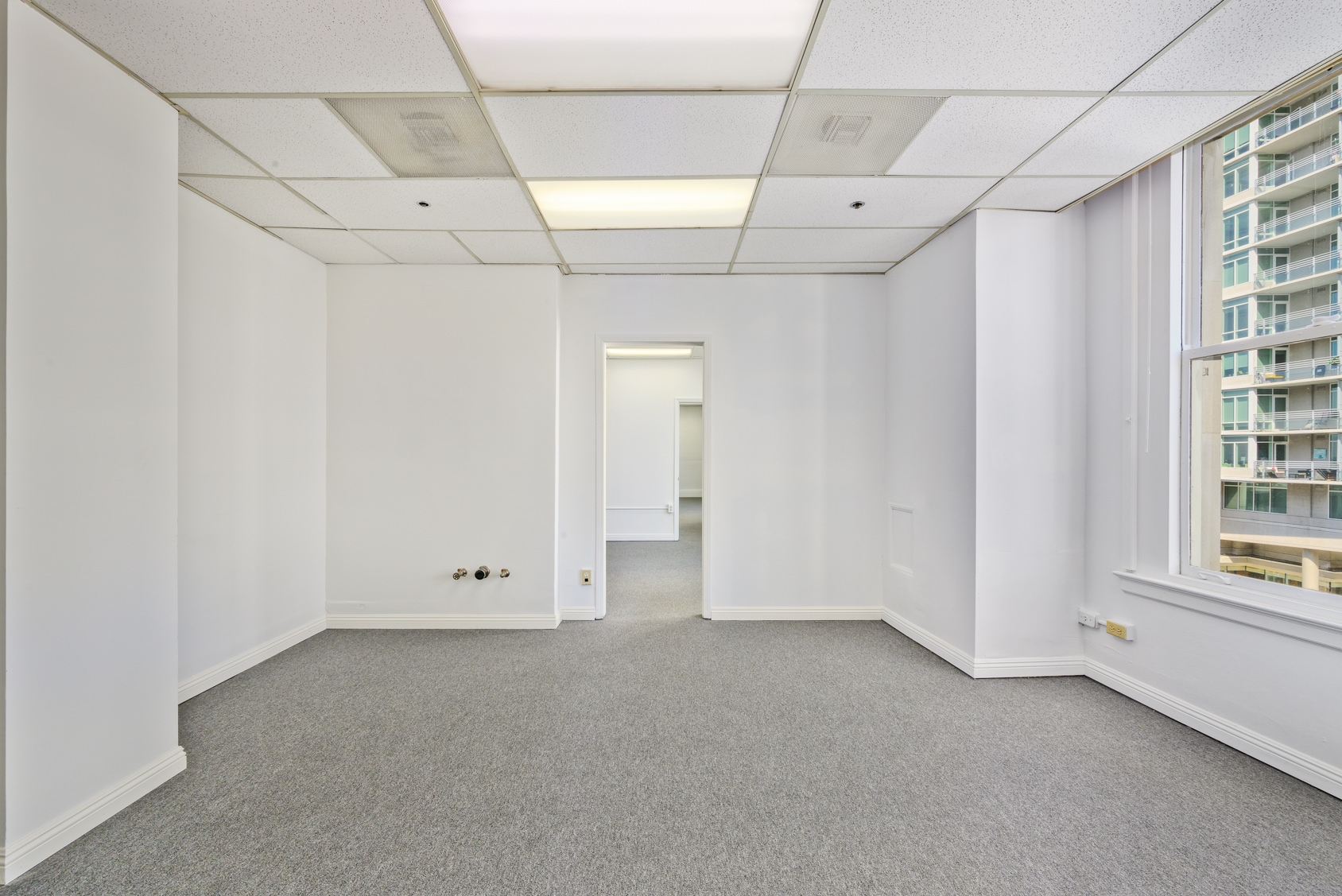 710-714 W Olympic Blvd, Los Angeles, CA to rent Building Photo- Image 1 of 6