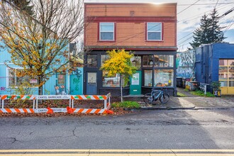 2726 NE Alberta St, Portland, OR for rent Building Photo- Image 2 of 18