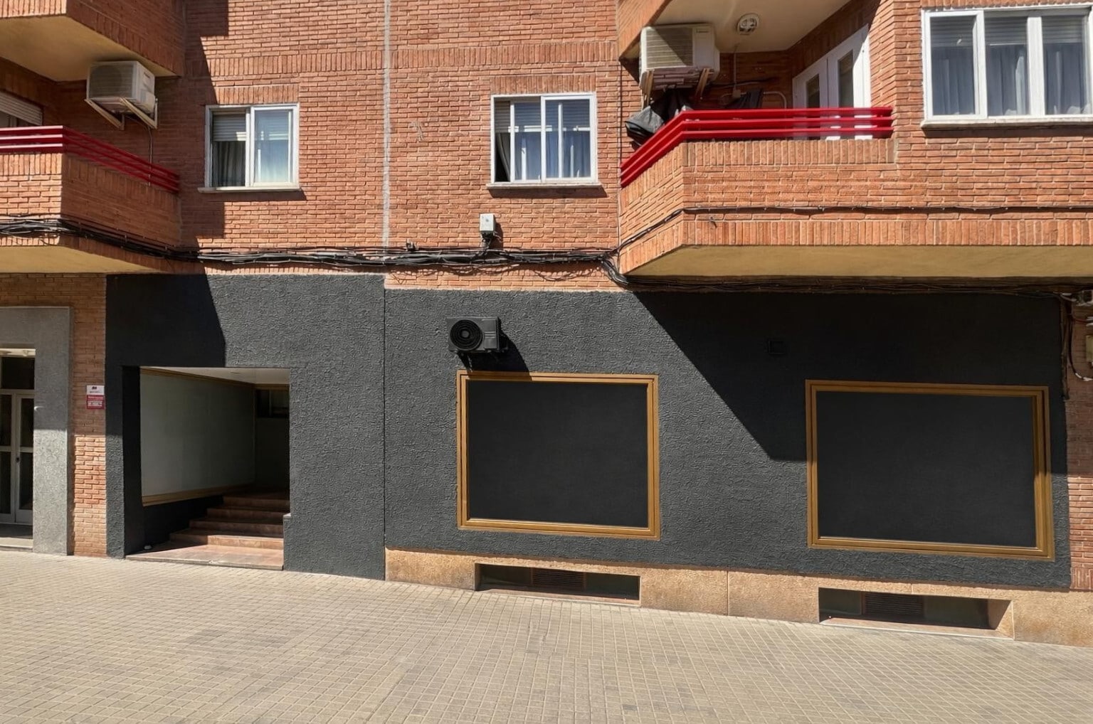 Calle Valdeparazuelos, 1-9, Arganda del Rey, Madrid to rent Primary Photo- Image 1 of 2