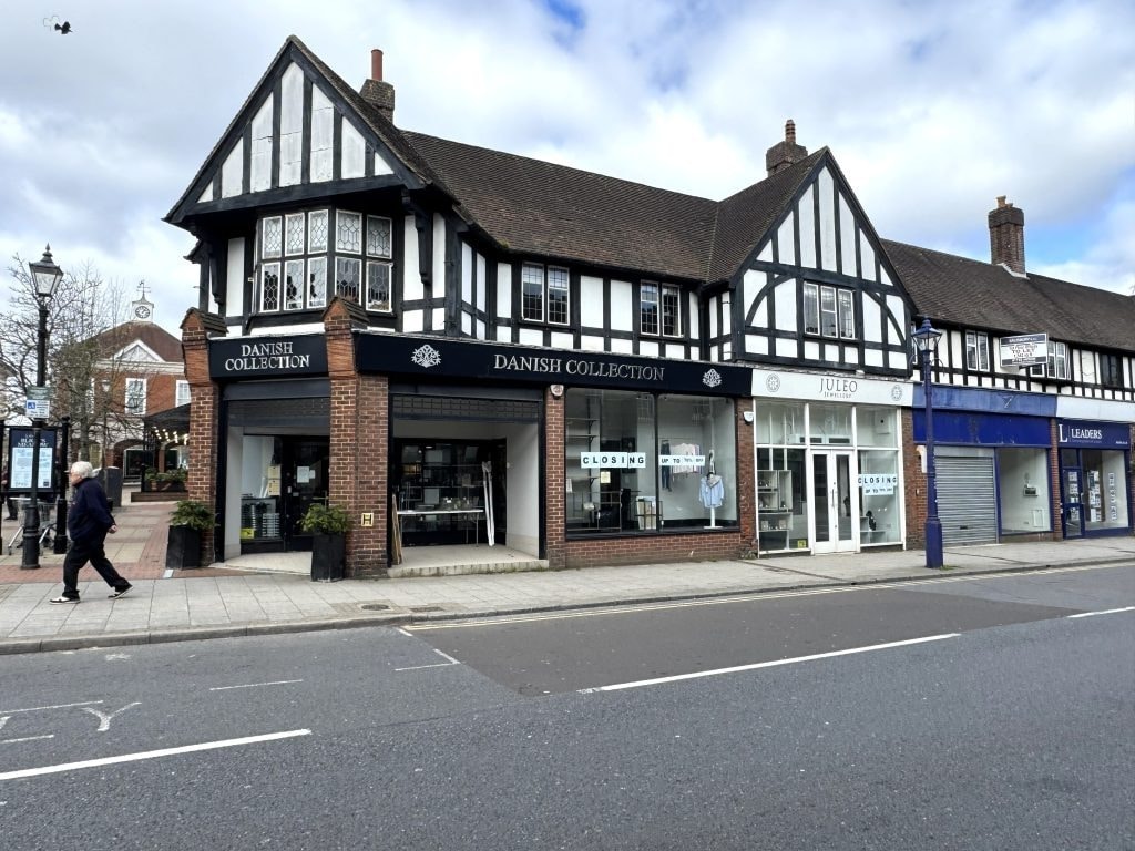 137 High St & 6 Bligh's Rd, Sevenoaks to rent Building Photo- Image 1 of 12