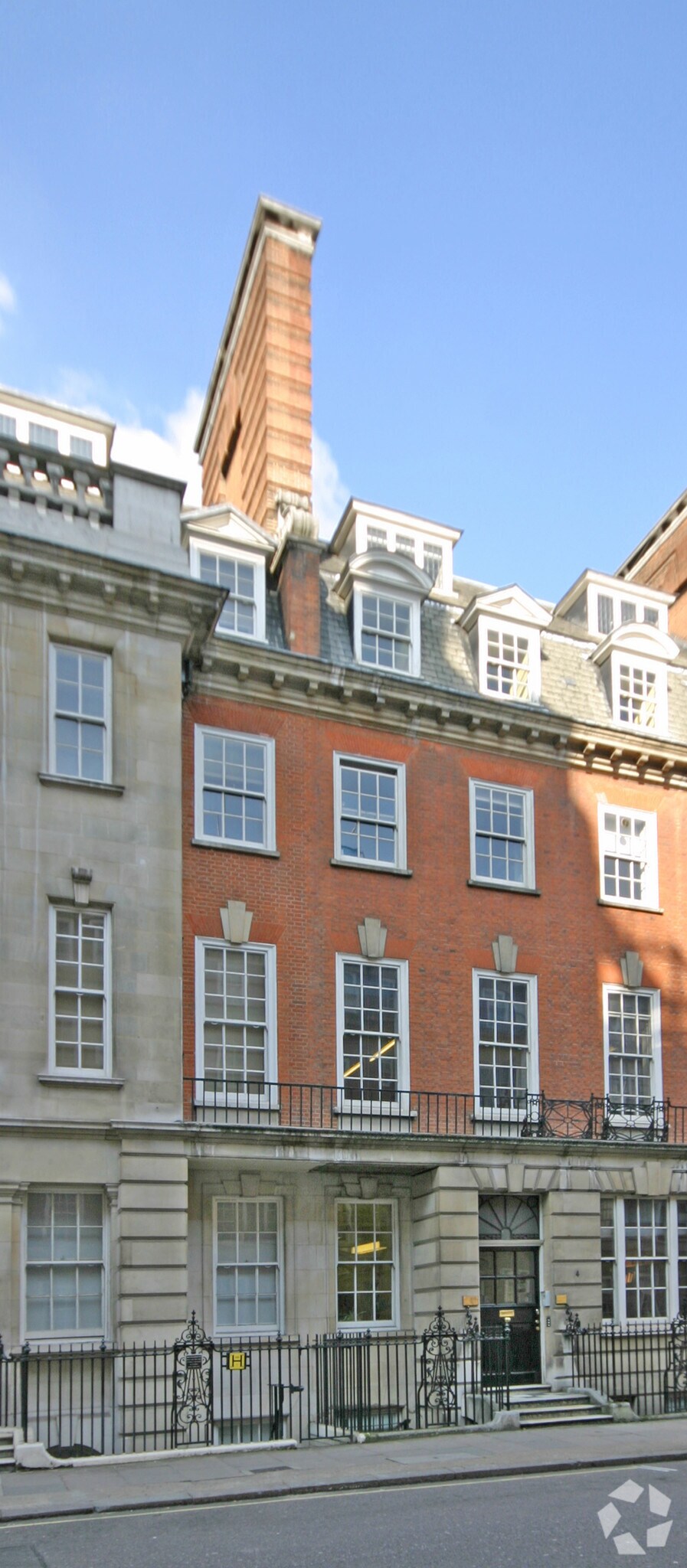 4 Devonshire St, London to rent Primary Photo- Image 1 of 4