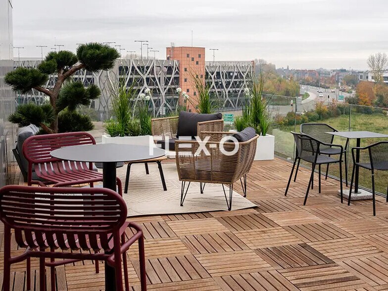 2 Rue De L'Epine, Villeneuve-d'Ascq to rent - Building Photo - Image 3 of 7