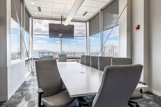 More details for 5550 Wild Rose Ln, West Des Moines, IA - Co-working to Rent