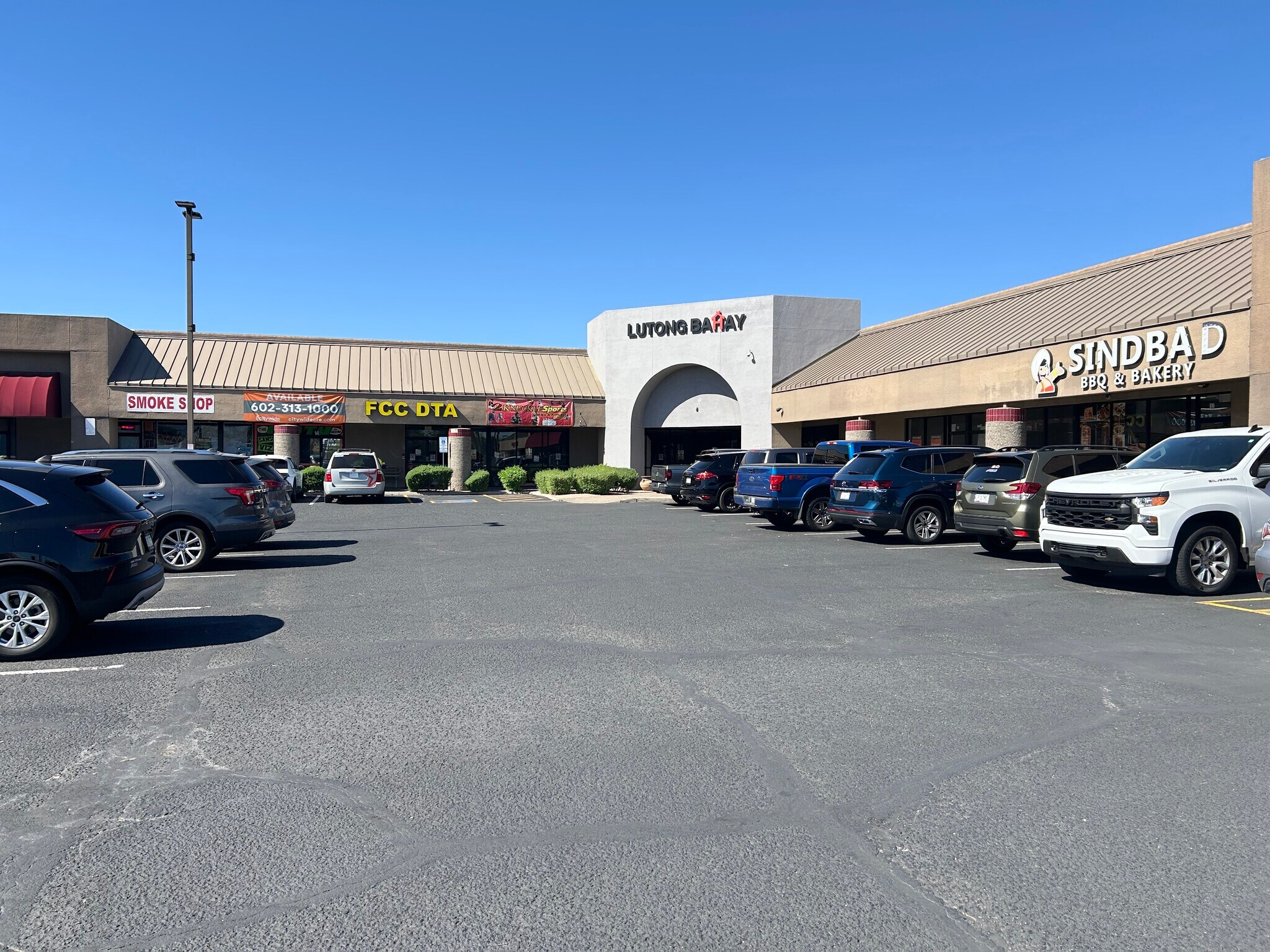 9250 N 43rd Ave, Glendale, AZ to rent Building Photo- Image 1 of 11