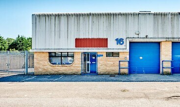 Hafod Court Rd, Cwmbran for rent Building Photo- Image 1 of 1