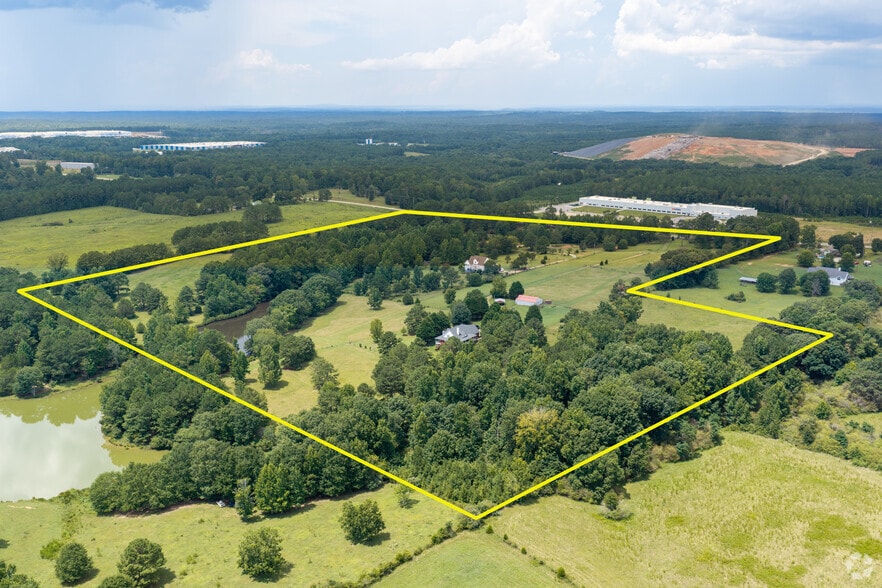 49.16 Acres | Dev Opportunity | Lone Oak portfolio of 2 properties for sale on LoopNet.co.uk - Aerial - Image 3 of 19