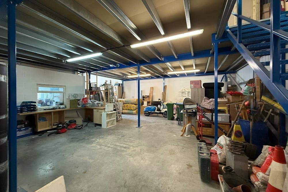 Fitzherbert Rd, Portsmouth, HAM PO6 1RX - Unit G -  - Interior Photo - Image 1 of 5