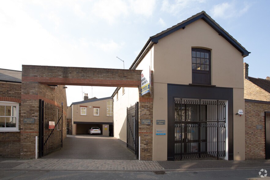 13-17 Princes Rd, Richmond for sale - Primary Photo - Image 1 of 1