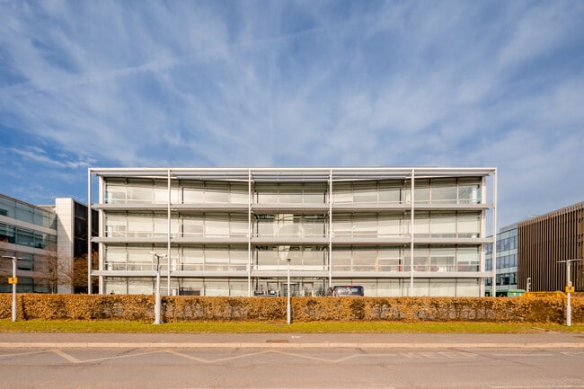 More details for Newall Rd, Hounslow - Co-working to Rent