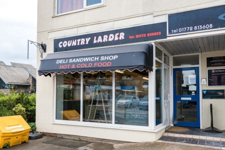 10 Station Rd, Hesketh Bank for sale - Primary Photo - Image 1 of 1