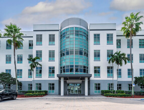 8200 NW 33rd St, Doral, FL for rent Building Photo- Image 1 of 38