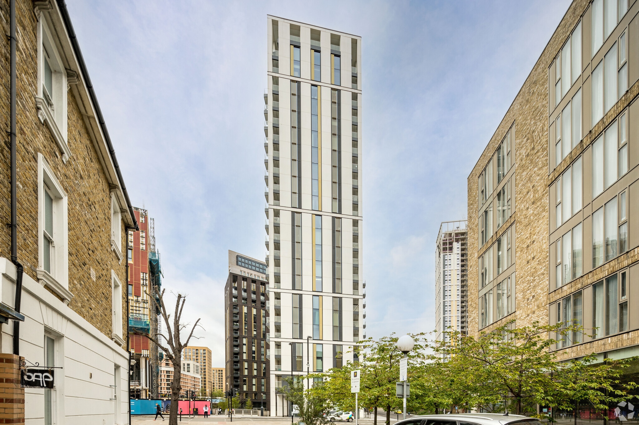 Units 1 & 2, Brick Kiln One, Station Rd, London for sale Primary Photo- Image 1 of 12