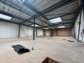 26 Rue Gaston Philippe, Saint-Denis to rent Interior Photo- Image 2 of 6