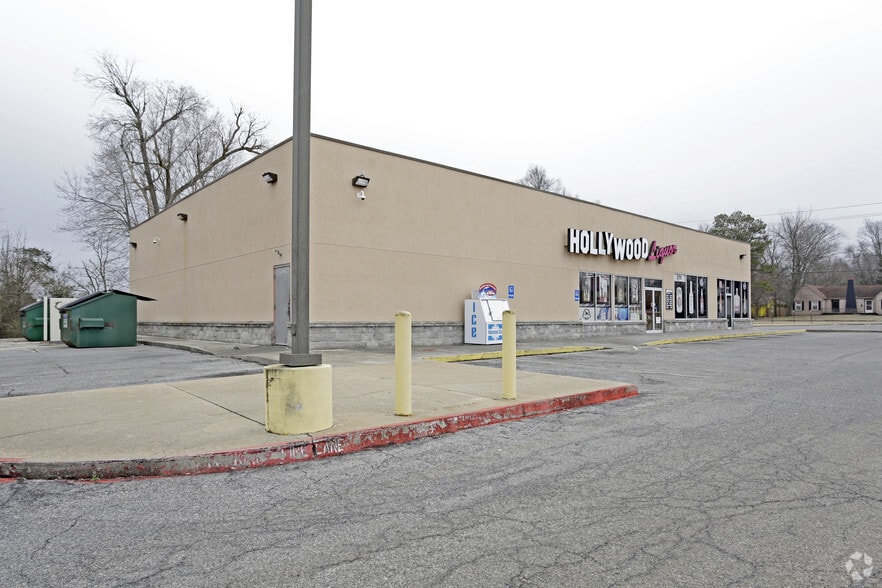 1717 W Walnut St, Rogers, AR to rent - Building Photo - Image 3 of 3