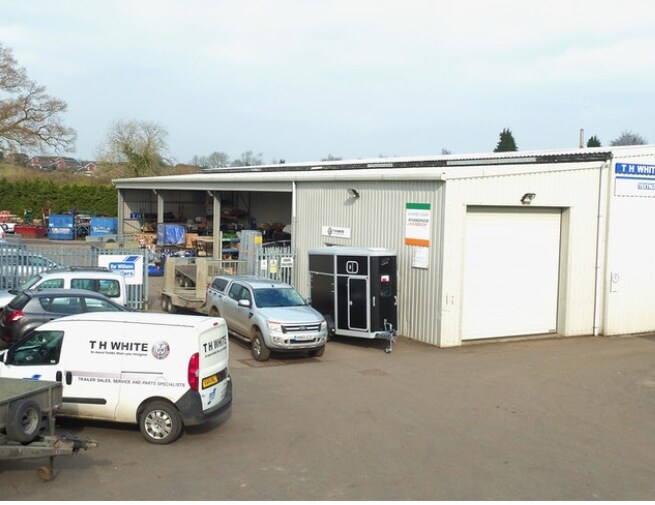 Eversley Rd, Reading for sale Primary Photo- Image 1 of 1