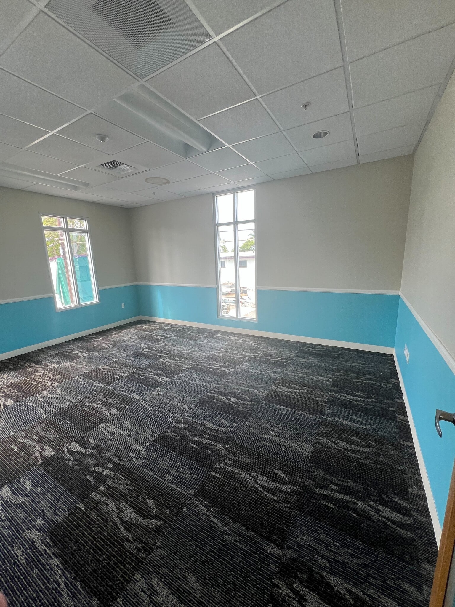 1033 B Ave, Coronado, CA to rent Building Photo- Image 1 of 1