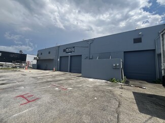 More details for 438 W 20th St, Hialeah, FL - Industrial for Rent