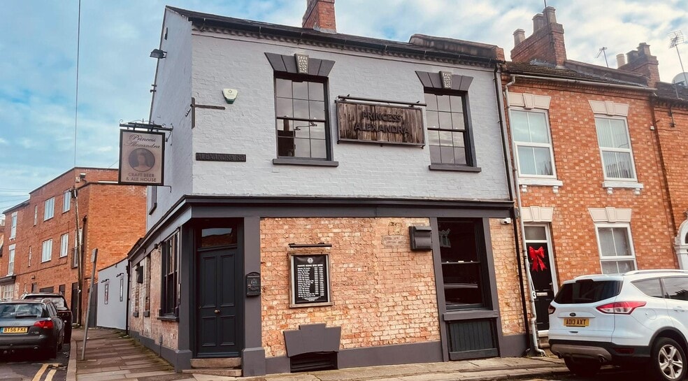 1 Alexandra Rd, Northampton for sale - Building Photo - Image 2 of 17