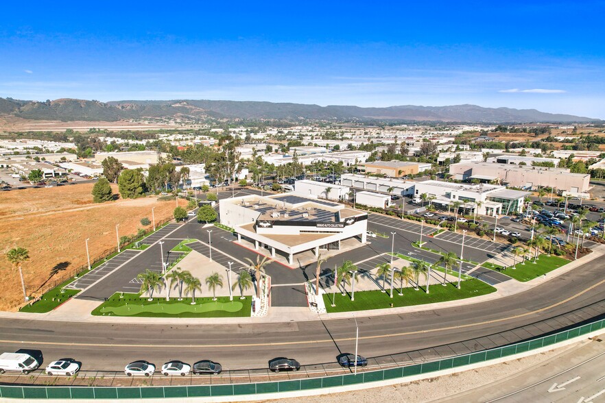 26825 Auto Mall Pky, Murrieta, CA for rent - Building Photo - Image 3 of 19