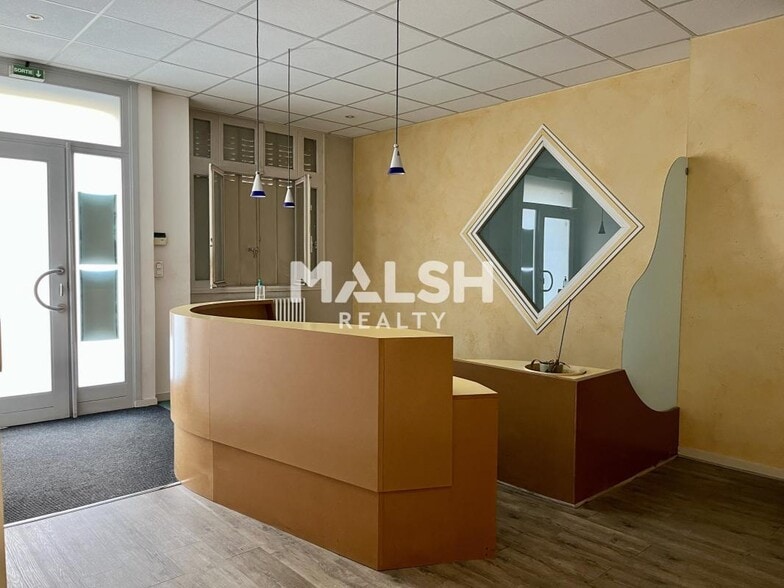 Build-to-Rent in Lyon for sale - Building Photo - Image 2 of 5