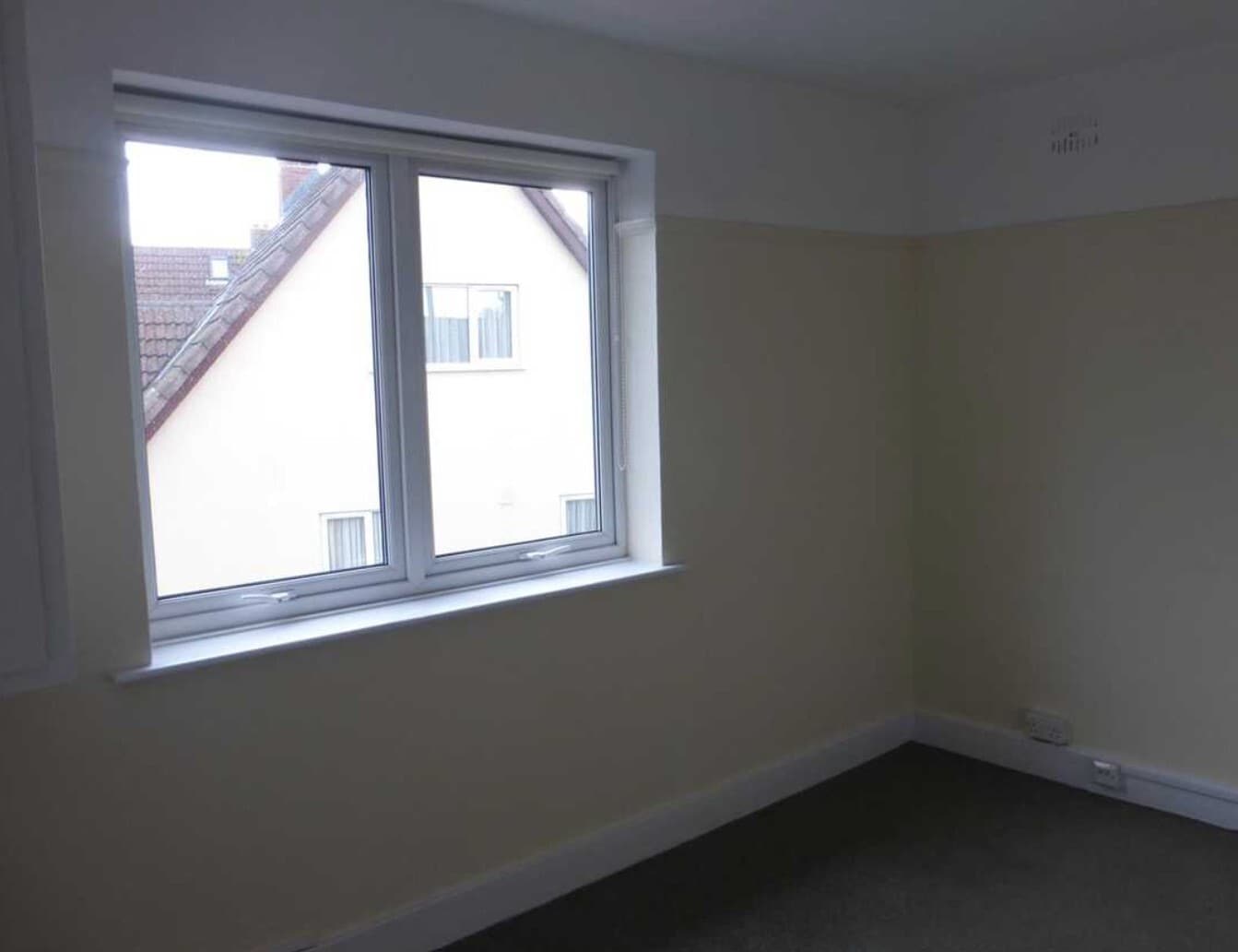 18 Woodborough Rd, Winscombe to rent Interior Photo- Image 1 of 2