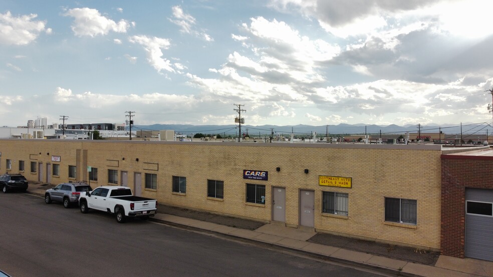 3941-3963 S Lipan St, Englewood, CO for rent - Building Photo - Image 3 of 5