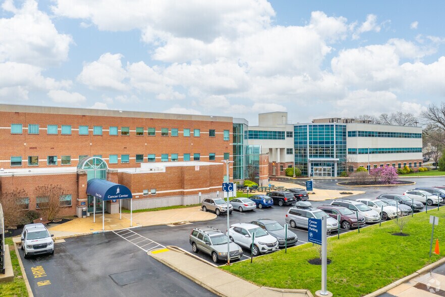 824 Main St, Phoenixville, PA to rent - Building Photo - Image 3 of 6