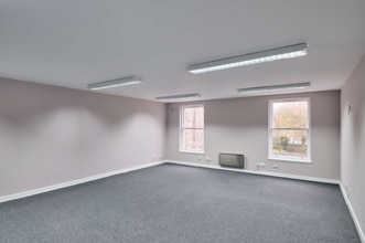 9 Victoria St, Aberdeen to rent Interior Photo- Image 1 of 2