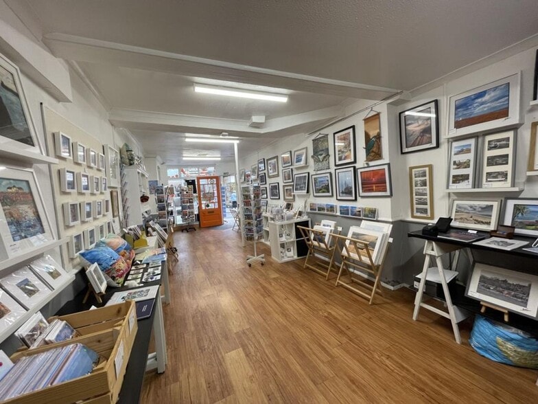 93 93A High St, Hythe for sale - Building Photo - Image 3 of 14