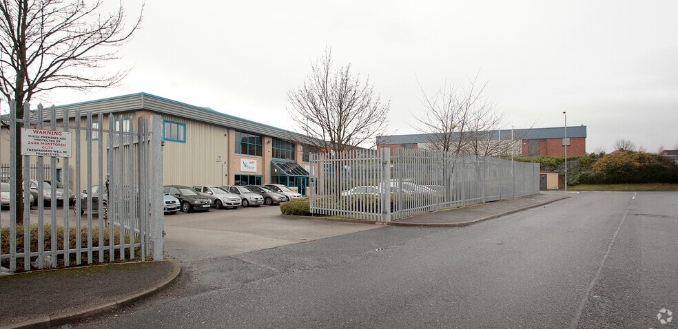 Horrace Waller V C Para, Dewsbury for sale - Building Photo - Image 2 of 3