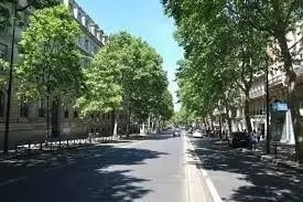 Location Commerce 70 m²