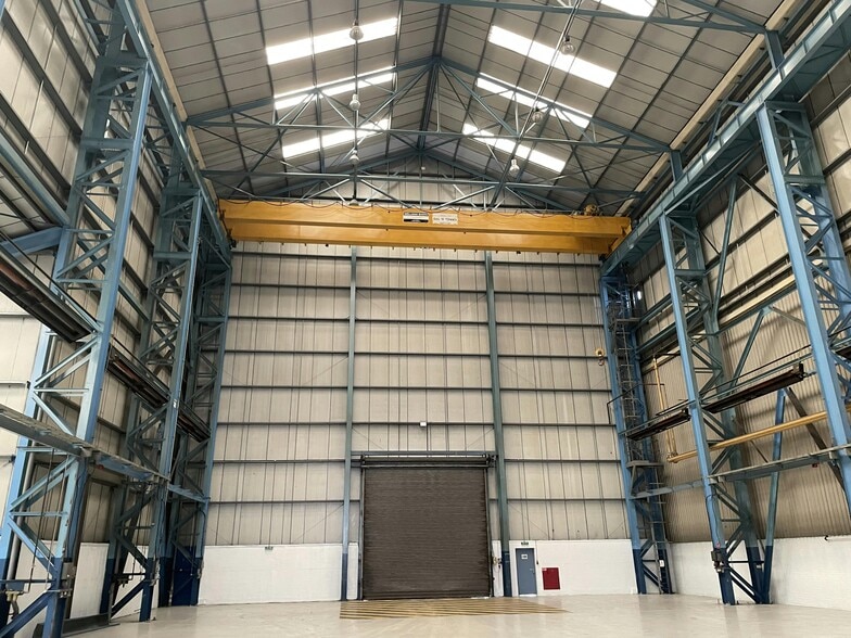 Saltmeadows Rd, Gateshead to rent - Interior Photo - Image 2 of 10