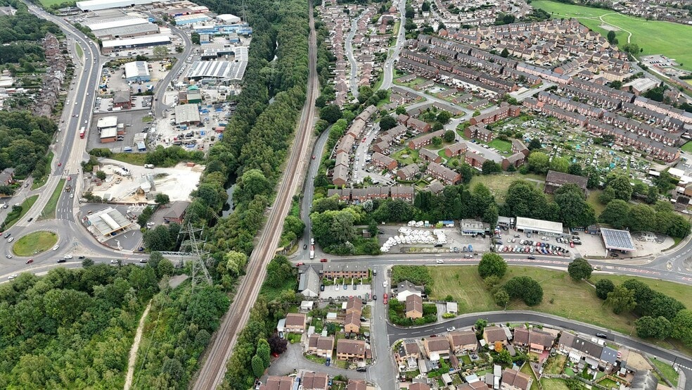 Bawtry Rd, Rotherham to rent - Building Photo - Image 3 of 8