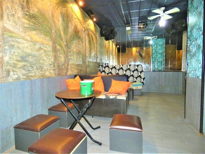 Retail in Molina de Segura, Murcia for sale - Interior Photo - Image 3 of 11