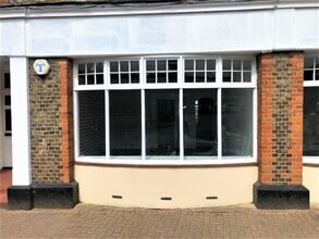1-3 High St, Leighton Buzzard to rent Interior Photo- Image 2 of 7