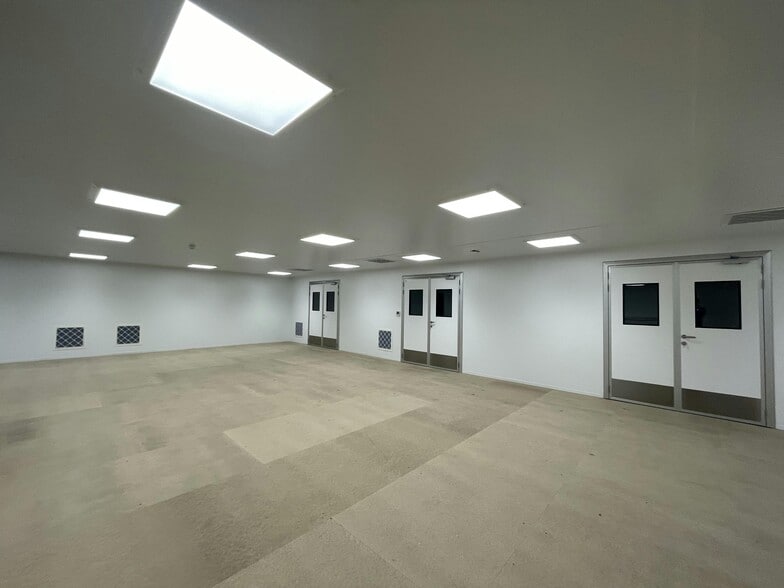 Concord Rd, London to rent - Building Photo - Image 3 of 19