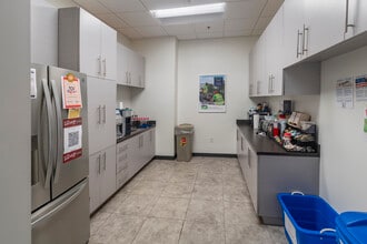 122 W Pine St, Orlando, FL to rent Building Photo- Image 2 of 6