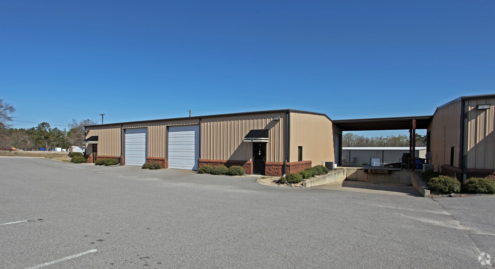 2044 Industrial Blvd, Lexington, SC for rent - Primary Photo - Image 1 of 6